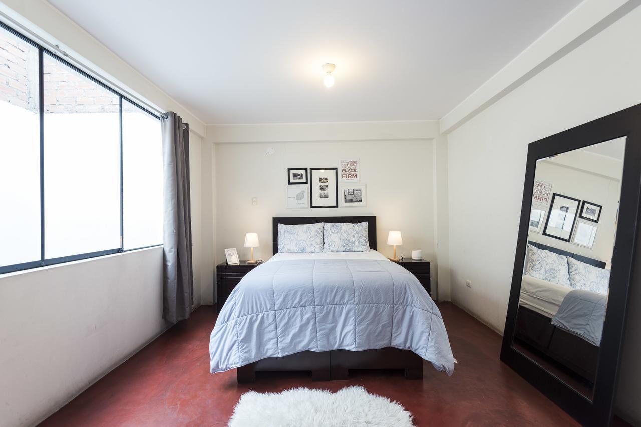 Inkahuset Airport Apartment Lima Bagian luar foto