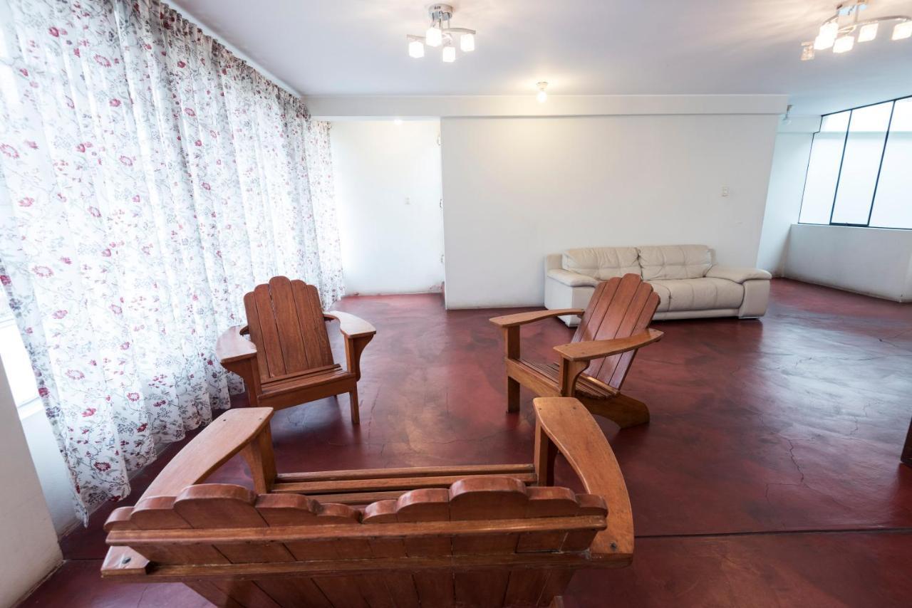 Inkahuset Airport Apartment Lima Bagian luar foto