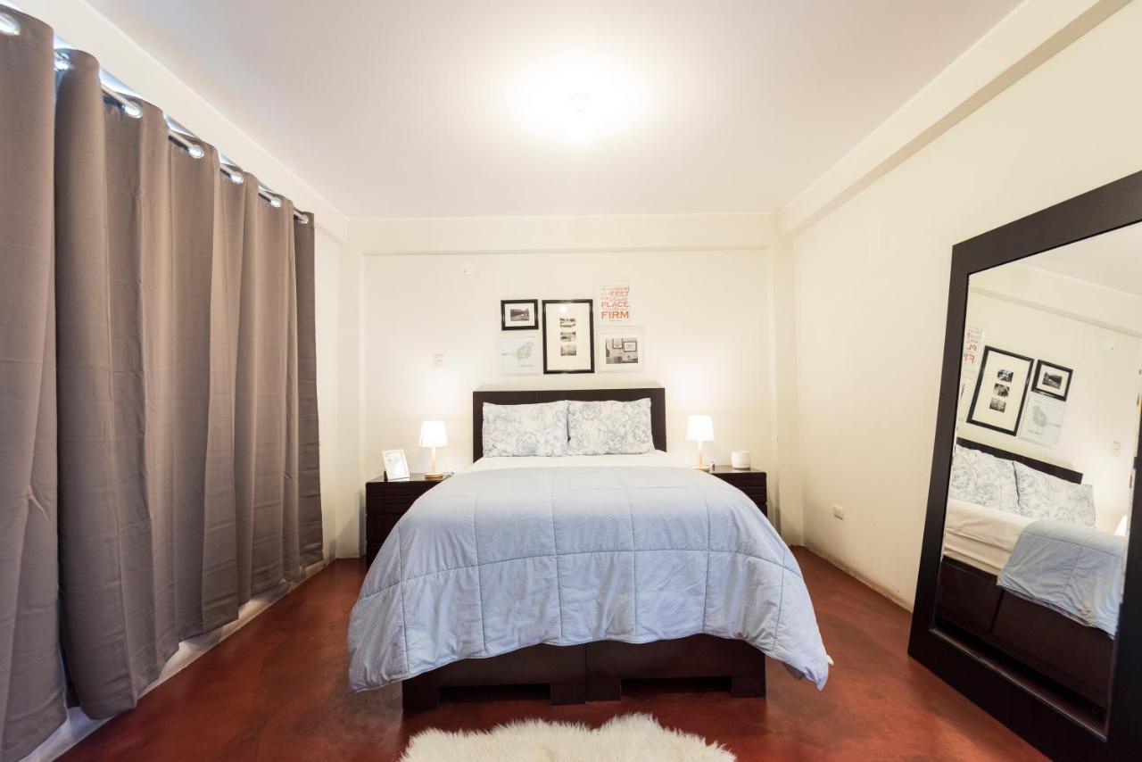 Inkahuset Airport Apartment Lima Bagian luar foto